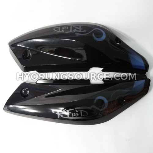 Left and Right Side Cover Set Black Hyosung RT125D.jpg
